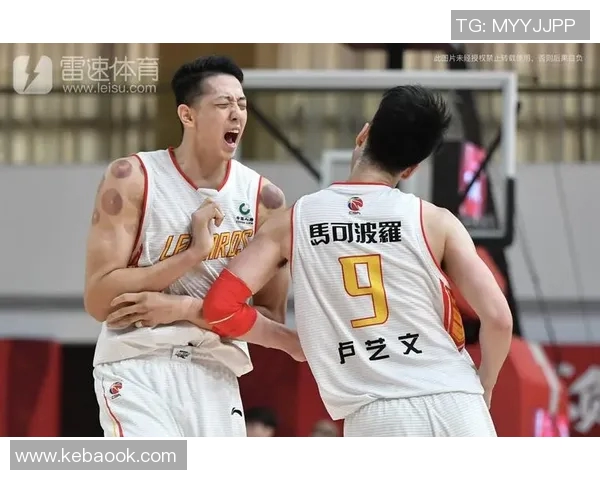 沈梓捷：从青年才俊到篮球明星的成长之路与奋斗故事